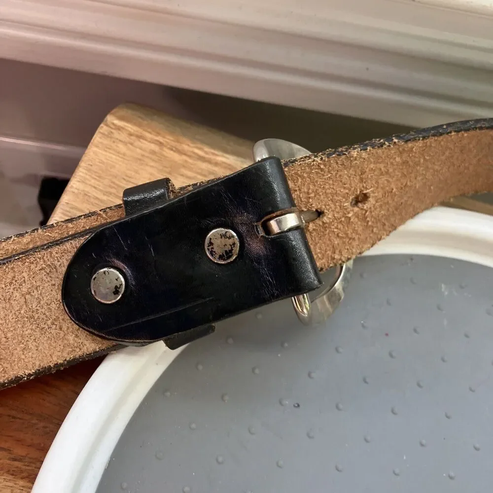 Handmade extra notch